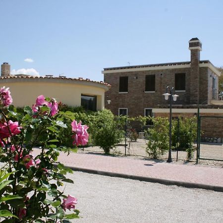 Agriturismo Posta Bassi Фоджа Екстериор снимка