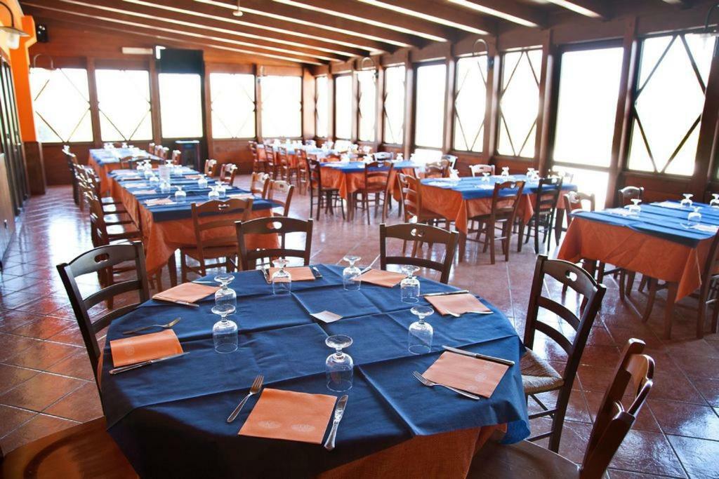 Agriturismo Posta Bassi Фоджа Екстериор снимка
